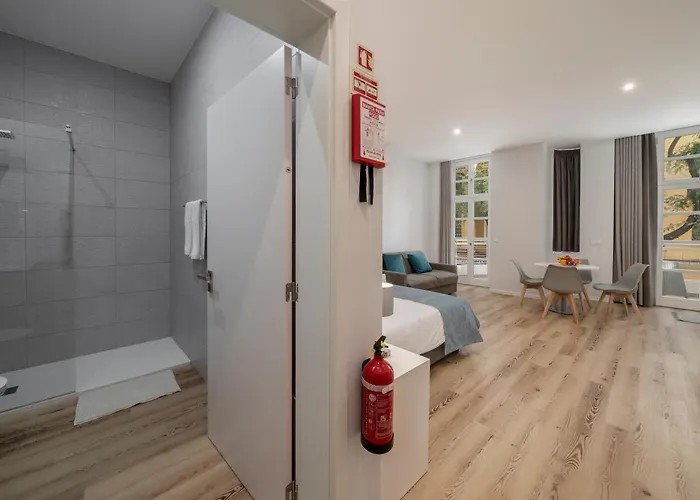 Art Deco Apartments, * Funchal (Madeira)