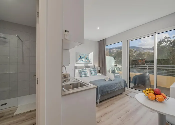 Art Deco Apartments, * Funchal (Madeira)