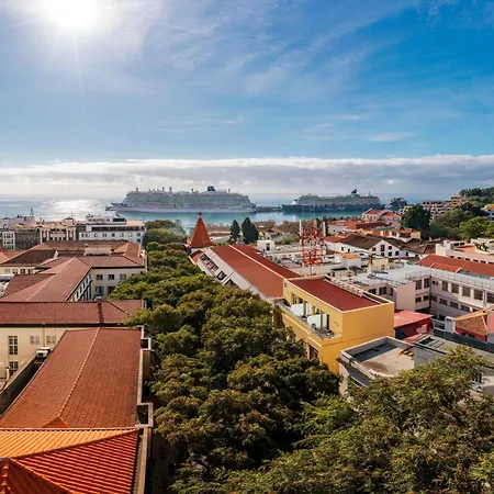 Appartement Art Deco Apartments, *
