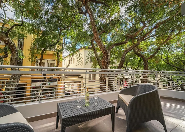 Art Deco Apartments, *